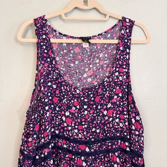 Torrid Tank Top Womens Size 1 Purple Floral Print Asymmetrical Ruffle Hem Blouse - Picture 2 of 8